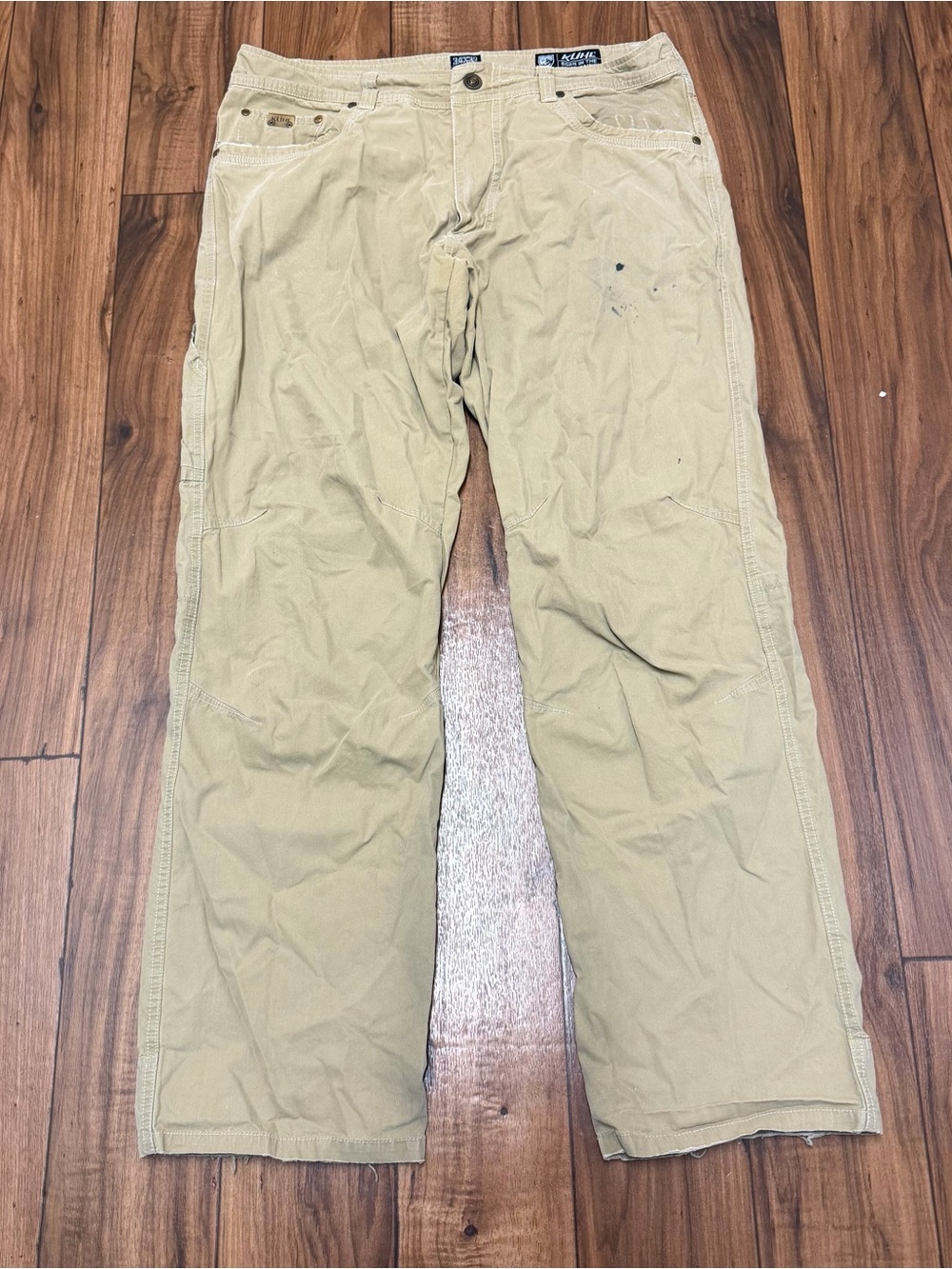 Kuhl Revolvr Rogue Pants Tan Brown Mens 34x32 Hiking Lightweight Distressed